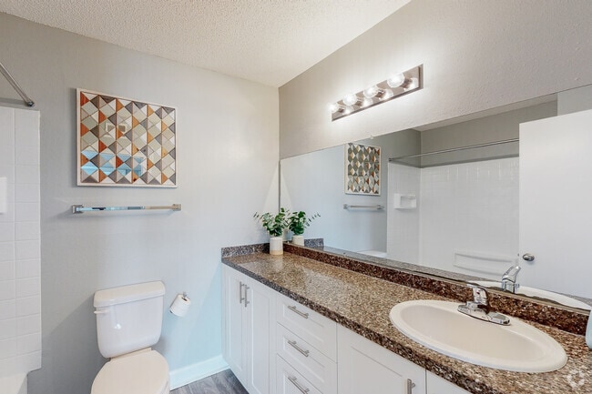El Cherie 3BD 2BA 1367 SF