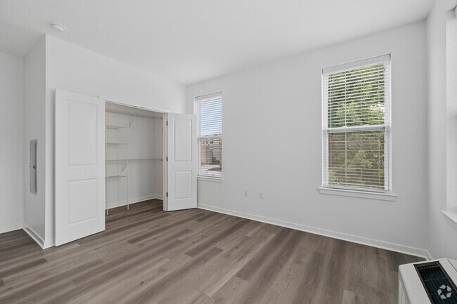 2BR, 2BA - 1,100SF - Primary Bedroom
