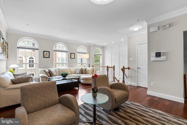 Photo - 7592 Cherrybark Oak Ln