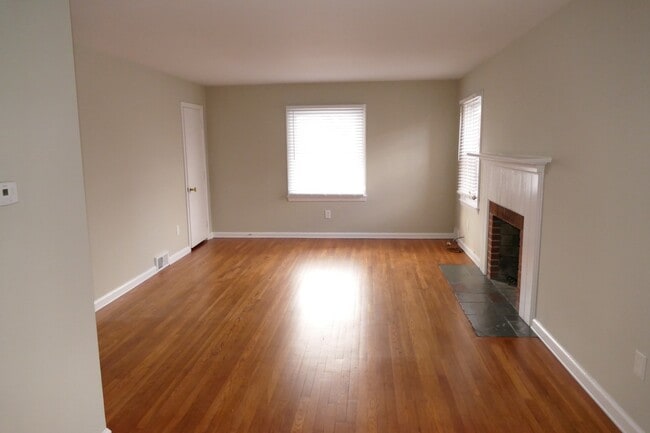 Photo - Downtown Birmingham Two Bedroom Unit