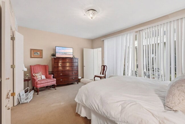 Photo - 10125 Valley Forge Dr