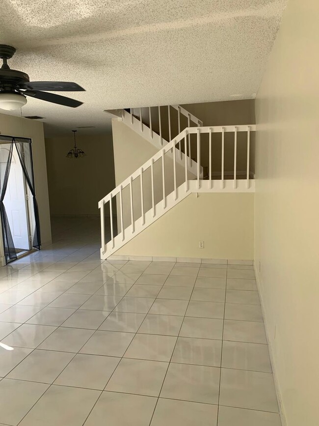 Photo - 1620 Forest Lakes Cir Unidad 1