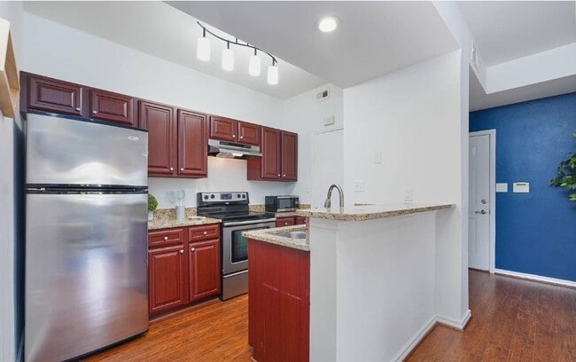 Photo - 3922 Penderview Dr Unit 305