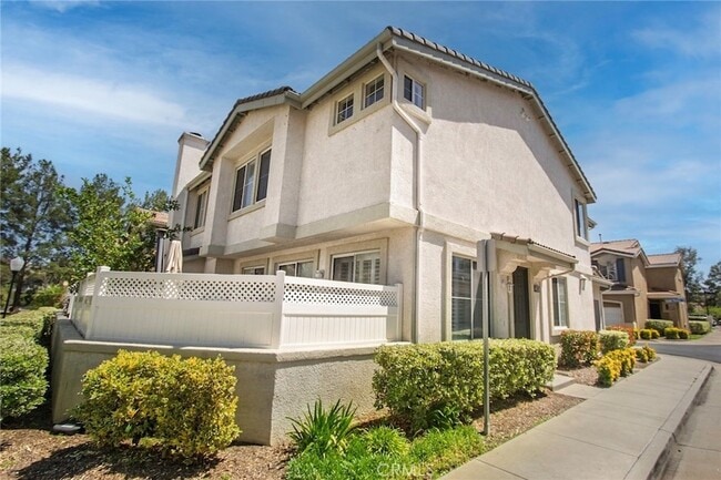 Building Photo - 22607 Golden Meadow Ln Unit 28