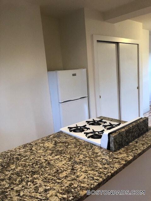 Photo - 39 Beacon St Unit 3