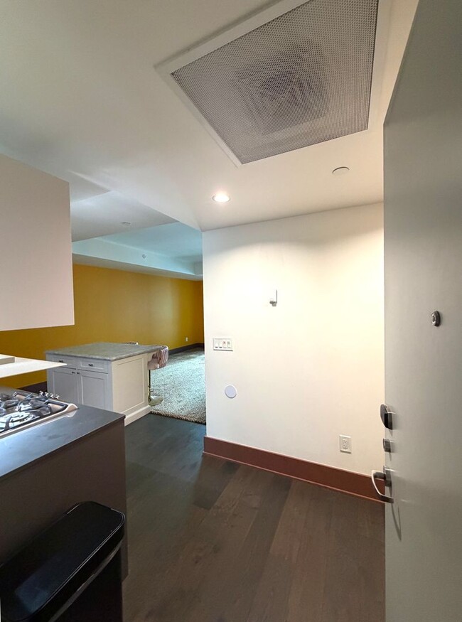 Photo - NEW CONSTRUCTION Funky 600sf 1BR/1BA Mid-Market AVAILABLE NOW