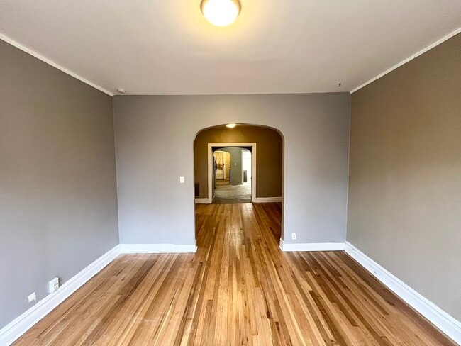 Photo - 1525 N Artesian Ave