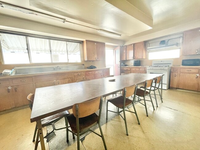 Photo - 933 Grattan St Unit 1