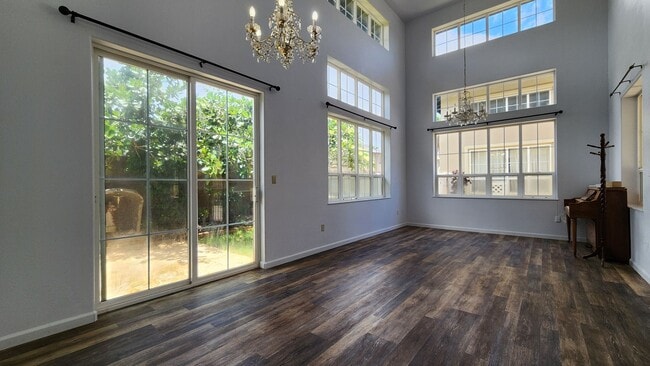4 bedroom, 2.5 bath Single Family Home in ... - 4 bedroom, 2.5 bath Single Family Home in ...