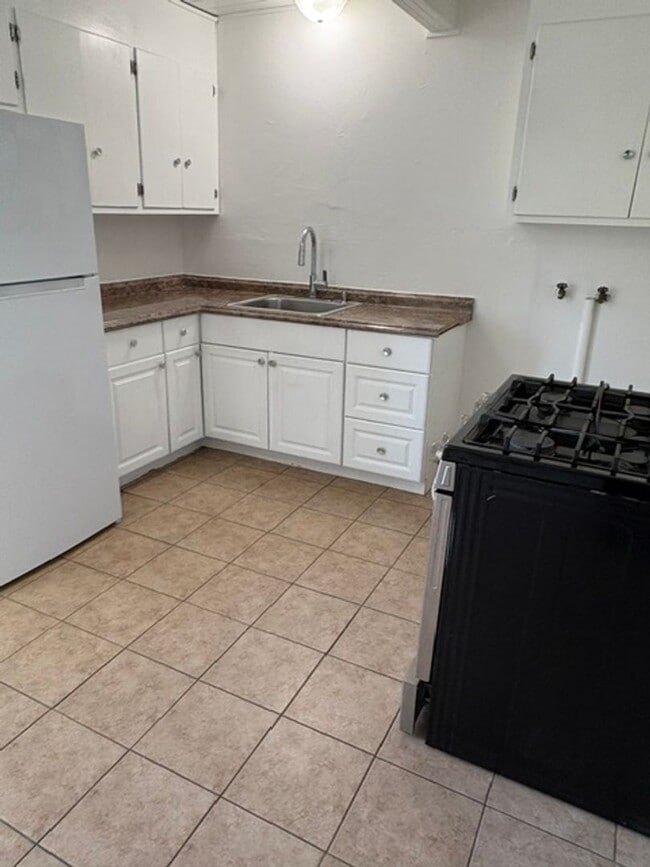 Photo - Available 3bd 1 bath