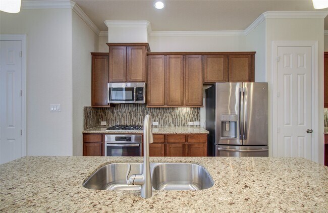 Photo - 10804 Brittmoore Oaks Pl