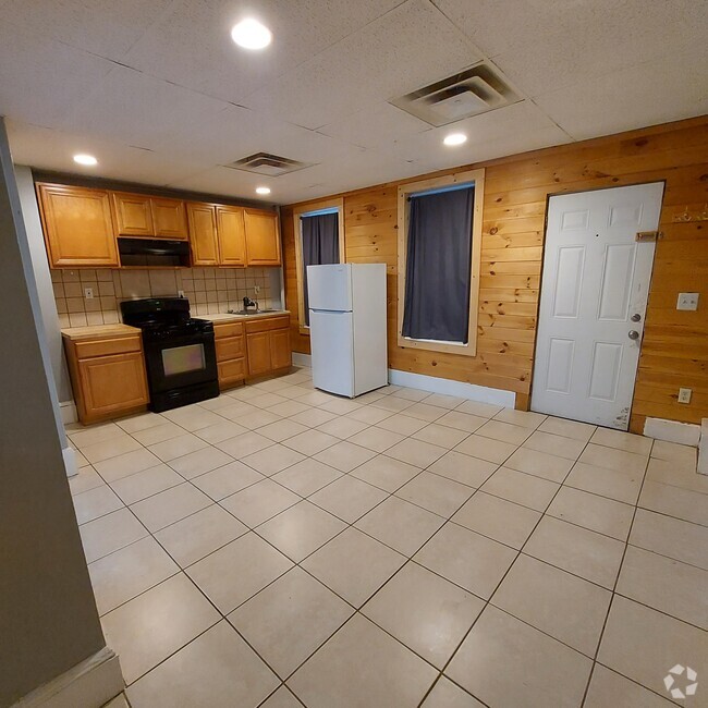 Building Photo - Riverview Apartments Unit 21B Morris