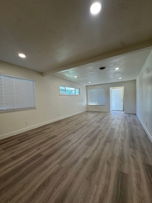 Photo - Samantha Way Unit 7964 Samantha Way