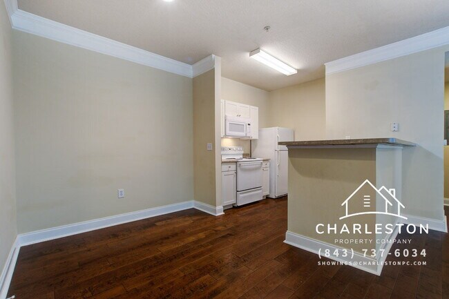 Photo - 1300 Park W Blvd Unidad 515