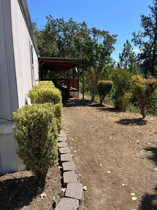 Photo - 1267 Yokum Rd