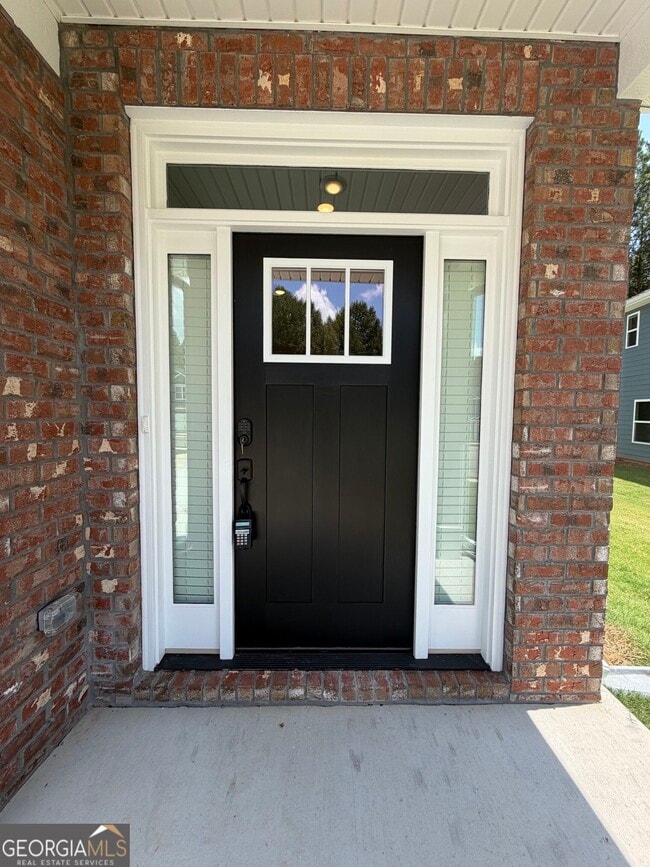 Photo - 213 Laney Dr