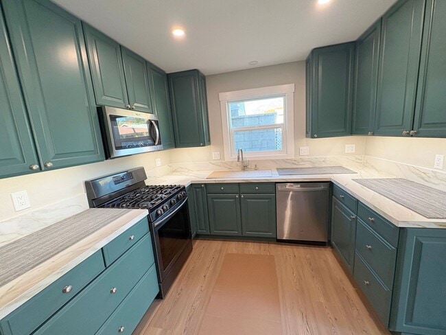 Photo - 2 units on one lot Unidad 460 N 3rd Ave