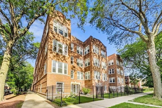 Gorgeous 2 Bed, Plus Sunroom/Office, 1 Bat... - Gorgeous 2 Bed, Plus Sunroom/Office, 1 Bat... House