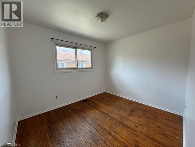 Photo - 928 Upper Gage Ave