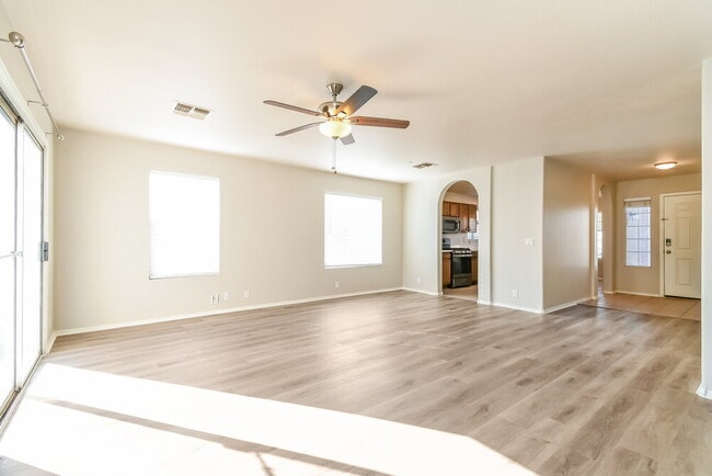 Photo - 2463 E Sheffield Ave