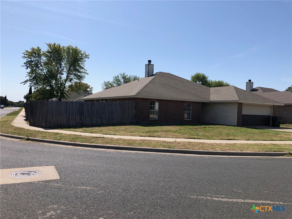 Photo - 4212 Embers Dr