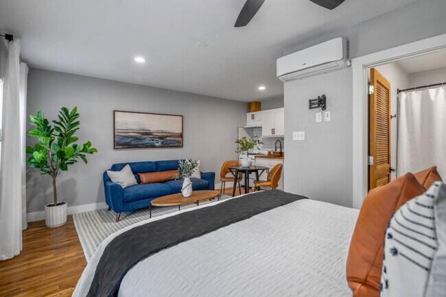 4952 Polk St Unit SI ID1531102P