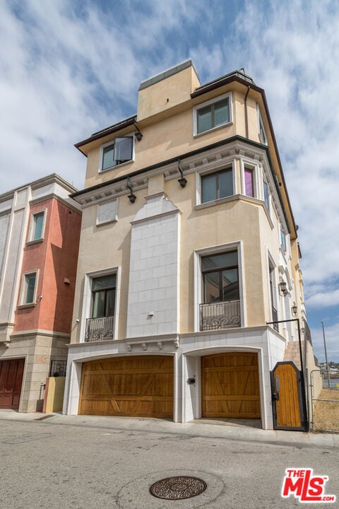 Photo - 119 Via Marina