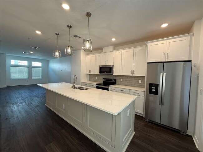 Photo - 12850 Gabor Ave