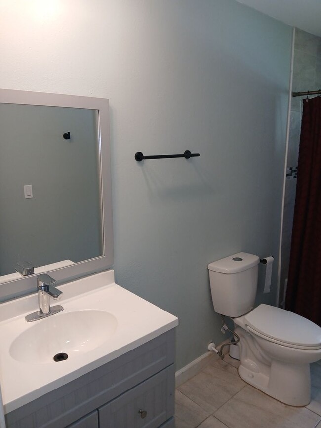 Photo - Beautiful, spacious 3 bedroom, 2 bathroom ...