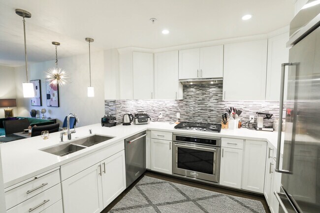 Photo - 1000 Dewing Ave Unit 308