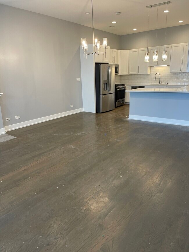 Photo - 2233 W Washington Blvd Unit G