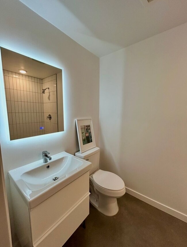 Photo - Harvey Hillcrest