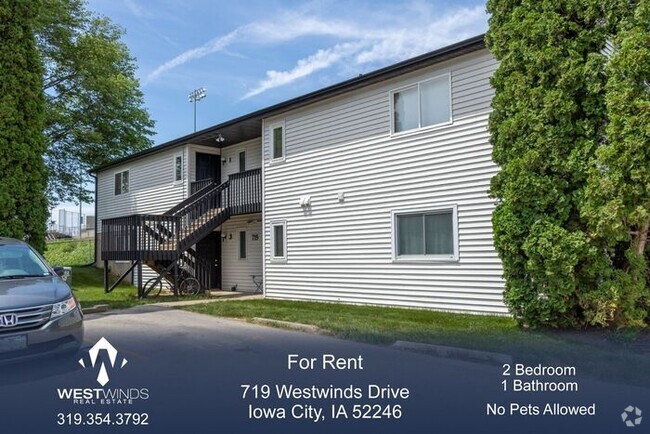 Building Photo - $1,100 | 2 Bedroom, 1 Bathroom Condo | No ...