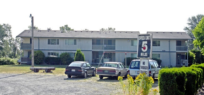 Photo - Clover Park Meadows