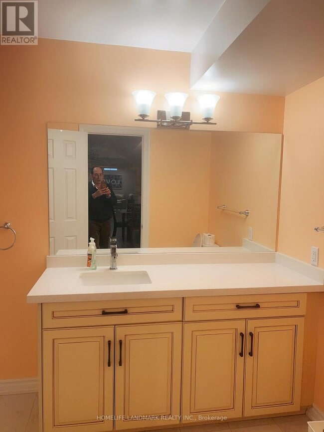 Photo - 8 Stony Hill Blvd