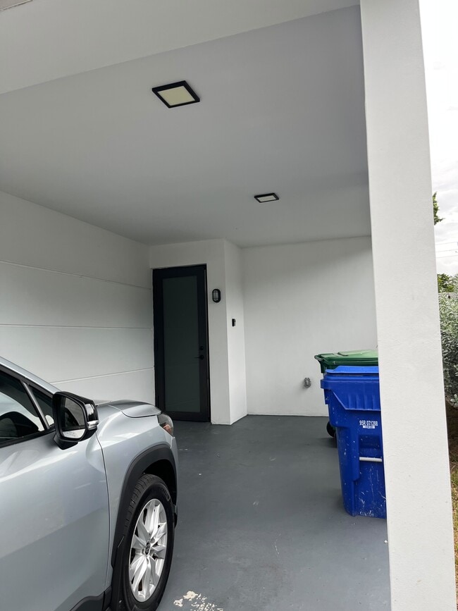 921 NW 55th St
