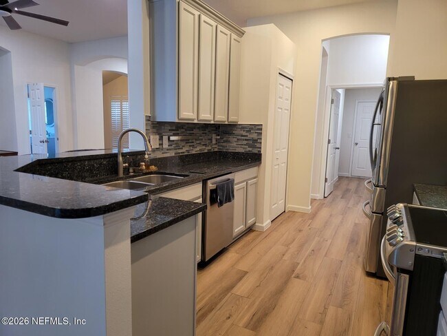 Photo - 108 Findhorn Ct