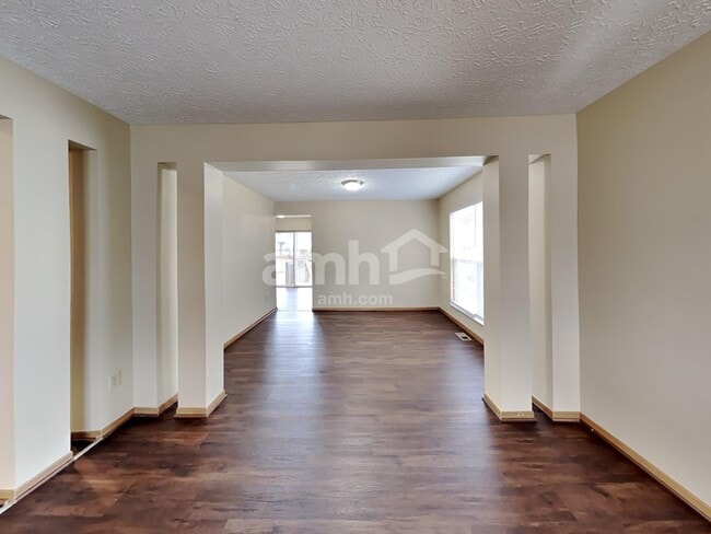 Photo - 5888 Gazelle Dr