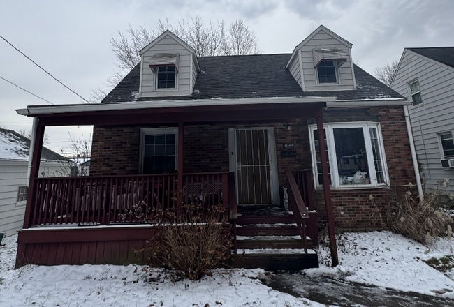 Building Photo - 13000 Rockside Rd