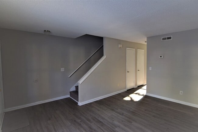 Photo - 7653 Hunters Ridge Ln