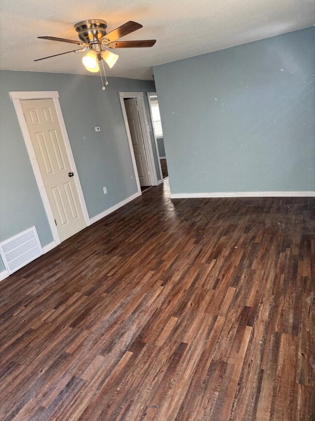 Photo - 3432 SE Bryant St