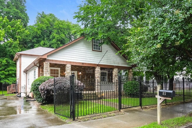 Photo - 83 Ormond St SE