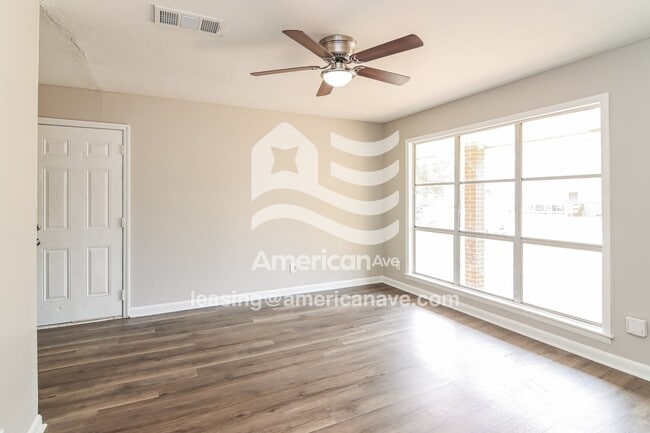 Photo - 1630 Edgechester Ave