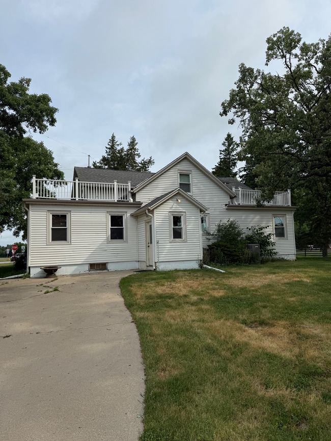 Photo - 3400 N Sawyer Rd