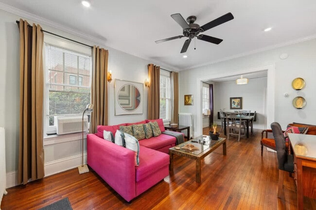 Photo - 536 Hawthorne Ln Unit FL1-ID1331024P