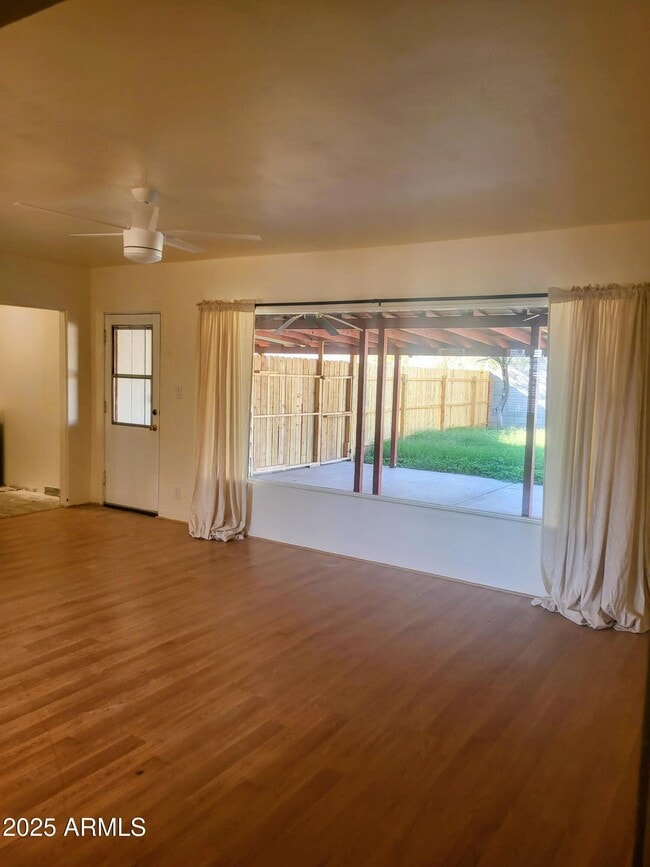 Photo - 1704 W Colter St