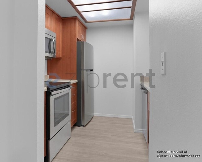 Photo - 14450 NE 31st St