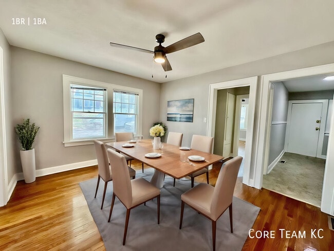 Building Photo - 103 W 51st St Unit 107-2W