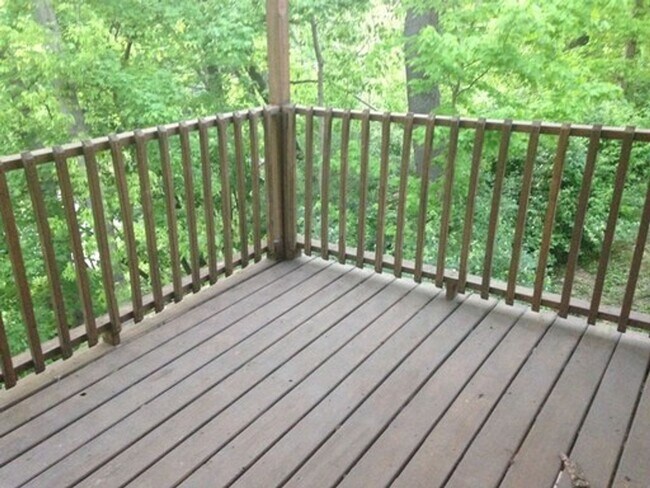 Photo - 365 Gilmore St Unidad 365A