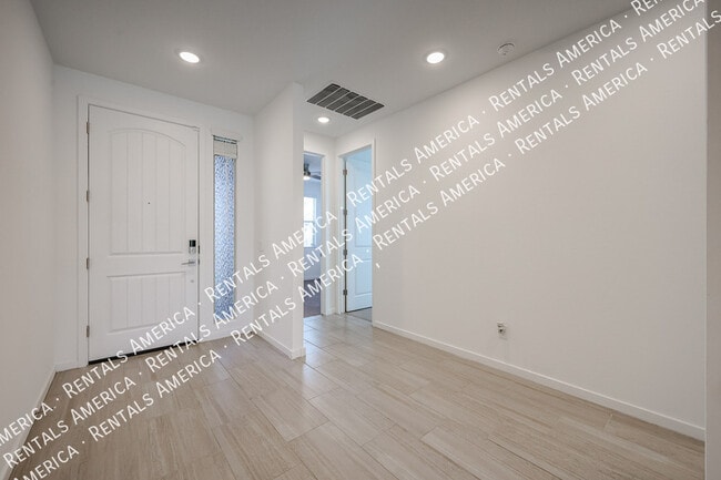Photo - 40622 W Williams Way